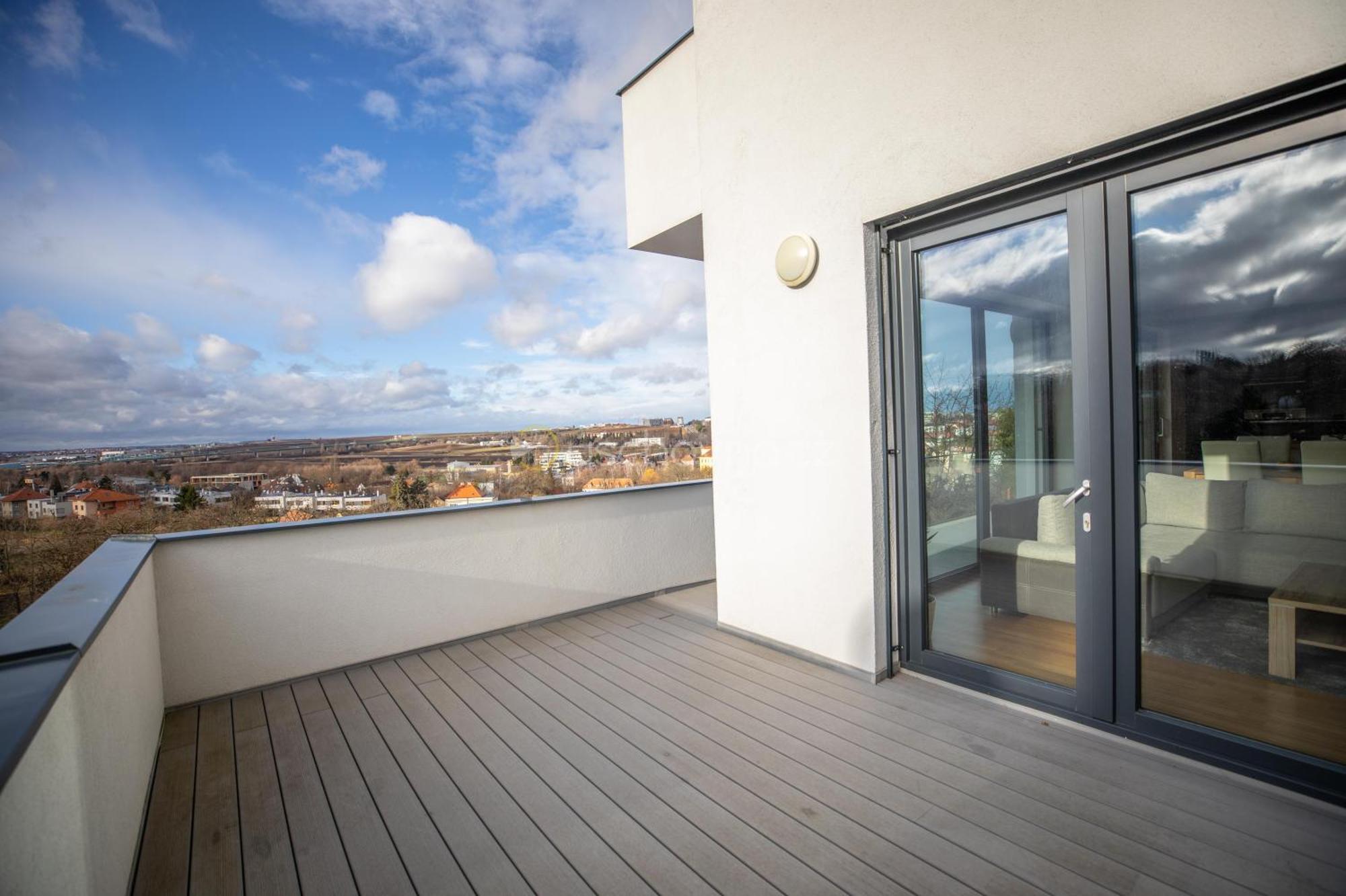 Airport Luxury Apartment & Spa Prag Exterior foto
