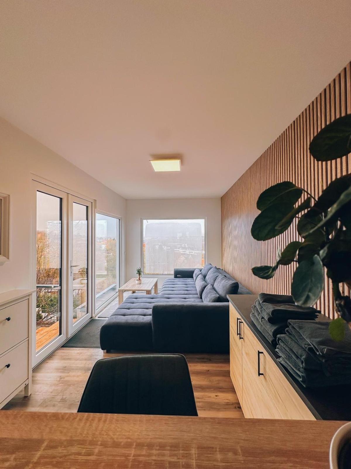 Airport Luxury Apartment & Spa Prag Exterior foto