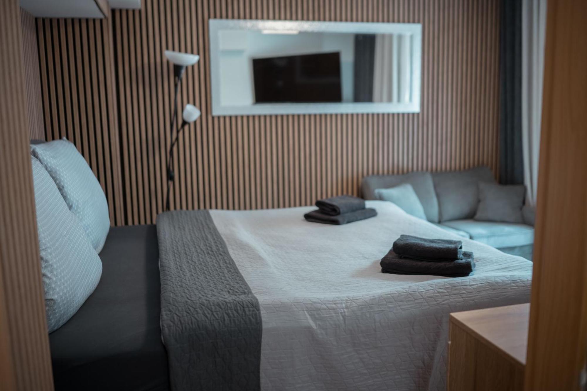 Airport Luxury Apartment & Spa Prag Zimmer foto